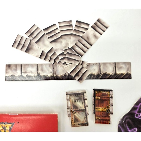 1991 HeroQuest Kellar's Keep Quest Pack Expansion 100% Complete No Box Damaged - Picture 3 of 11